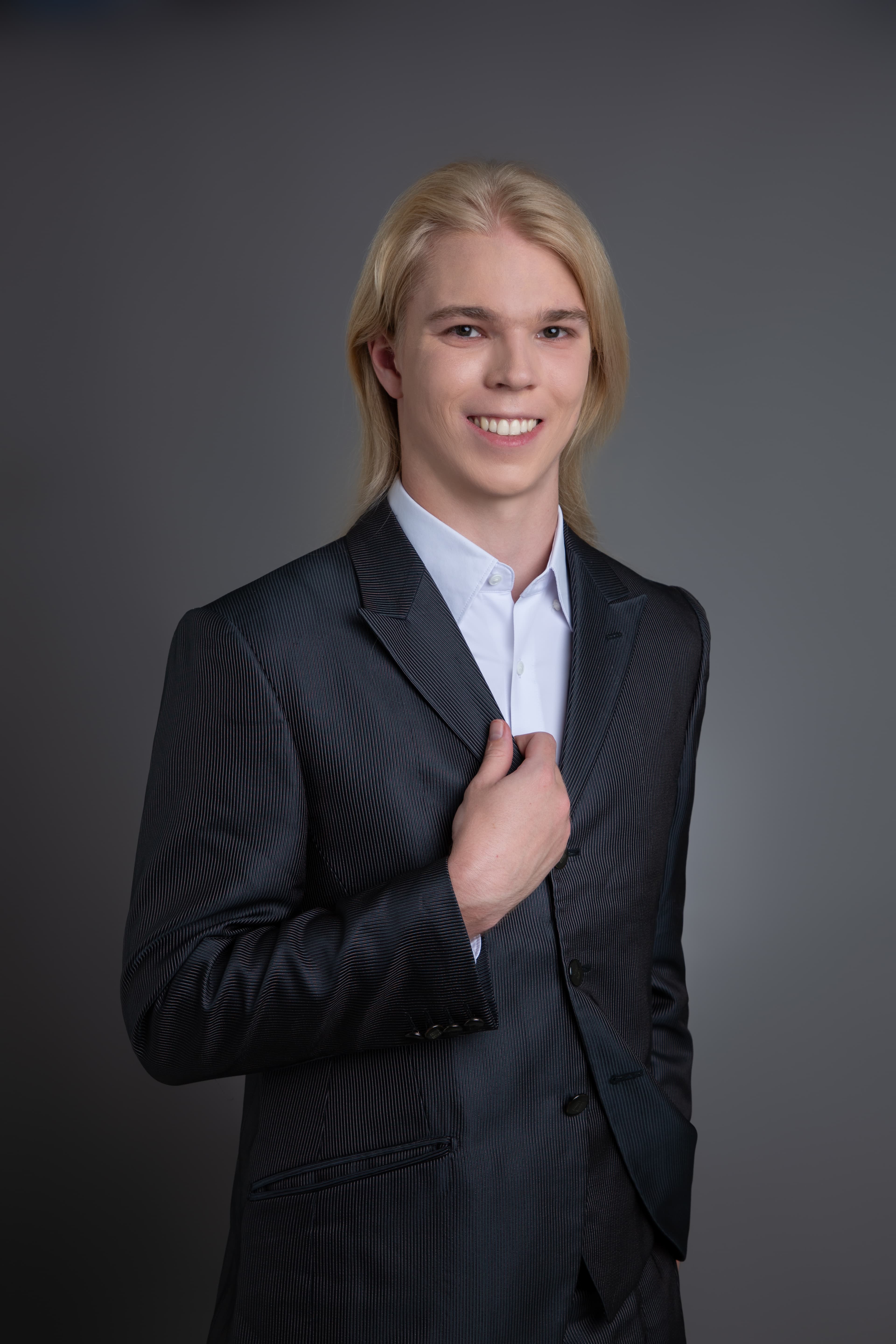 headshot